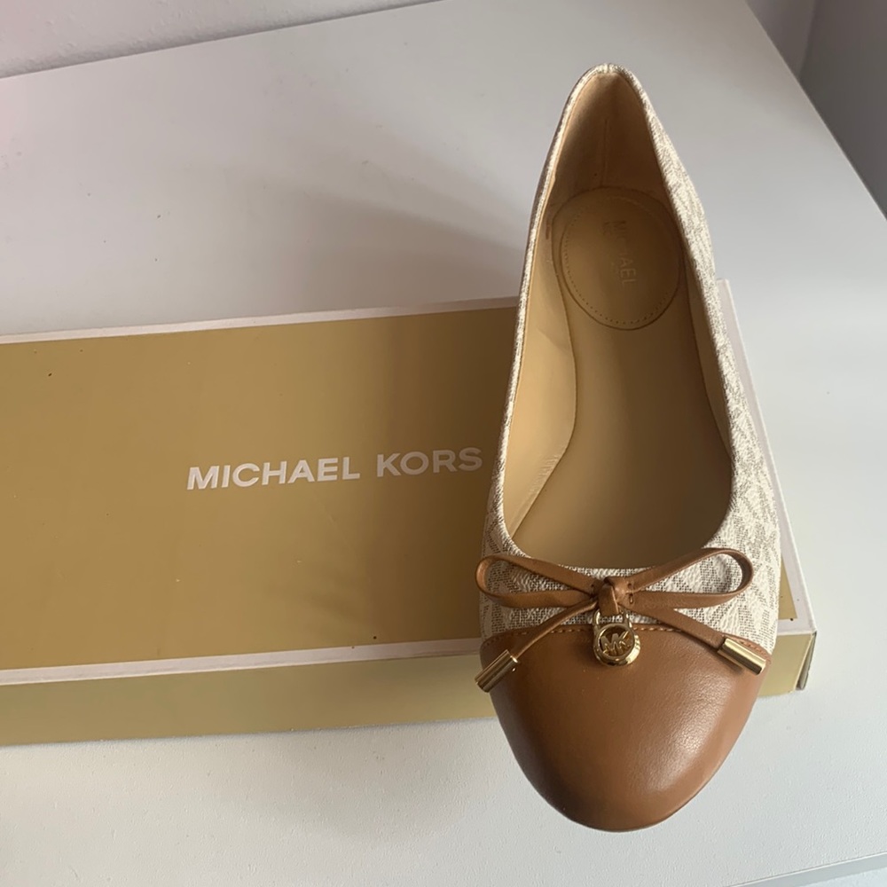 Michael Kors Melody Toe Cap flats
